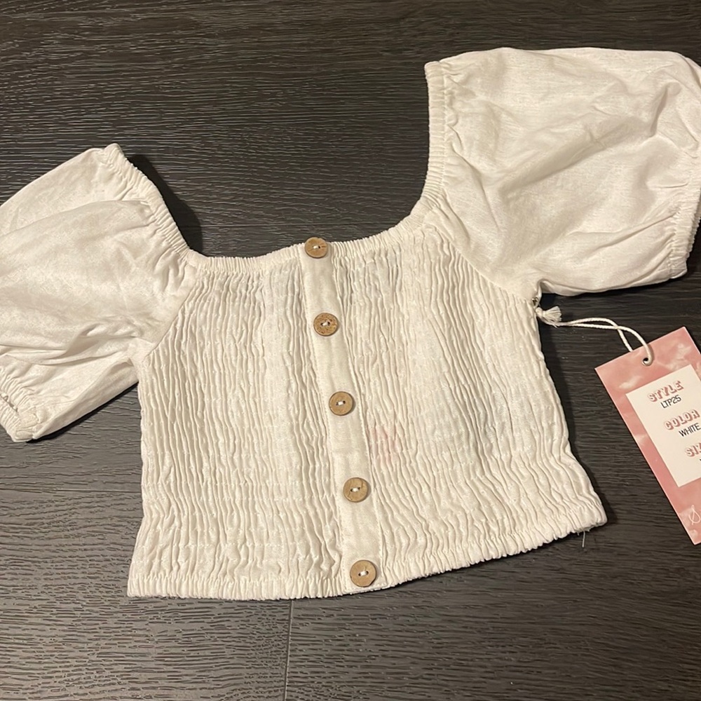 NWT Simply Blessed Crop Top - SIZE: XS